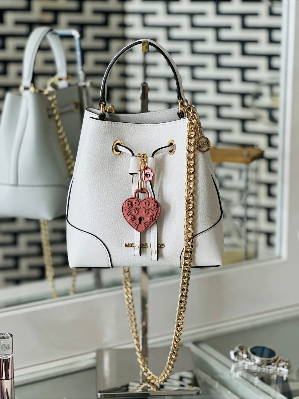 Michael Kors Mercer Small Pebbled Leather Bucket Bag